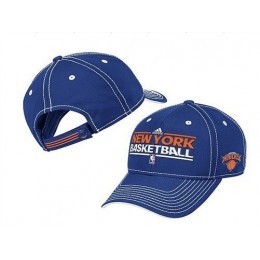 New York Knicks Blue Peaked Cap DF 0512 Snapback