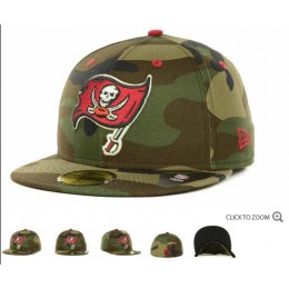 Tampa Bay Buccaneers NFL Fitted Camo Hat 60D 3 Snapback